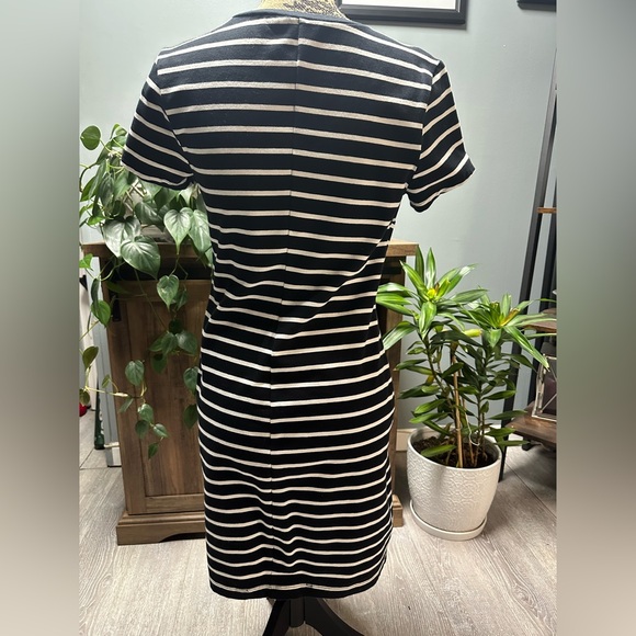 Old Navy black/white striped dress. Size M. - Picture 2 of 3